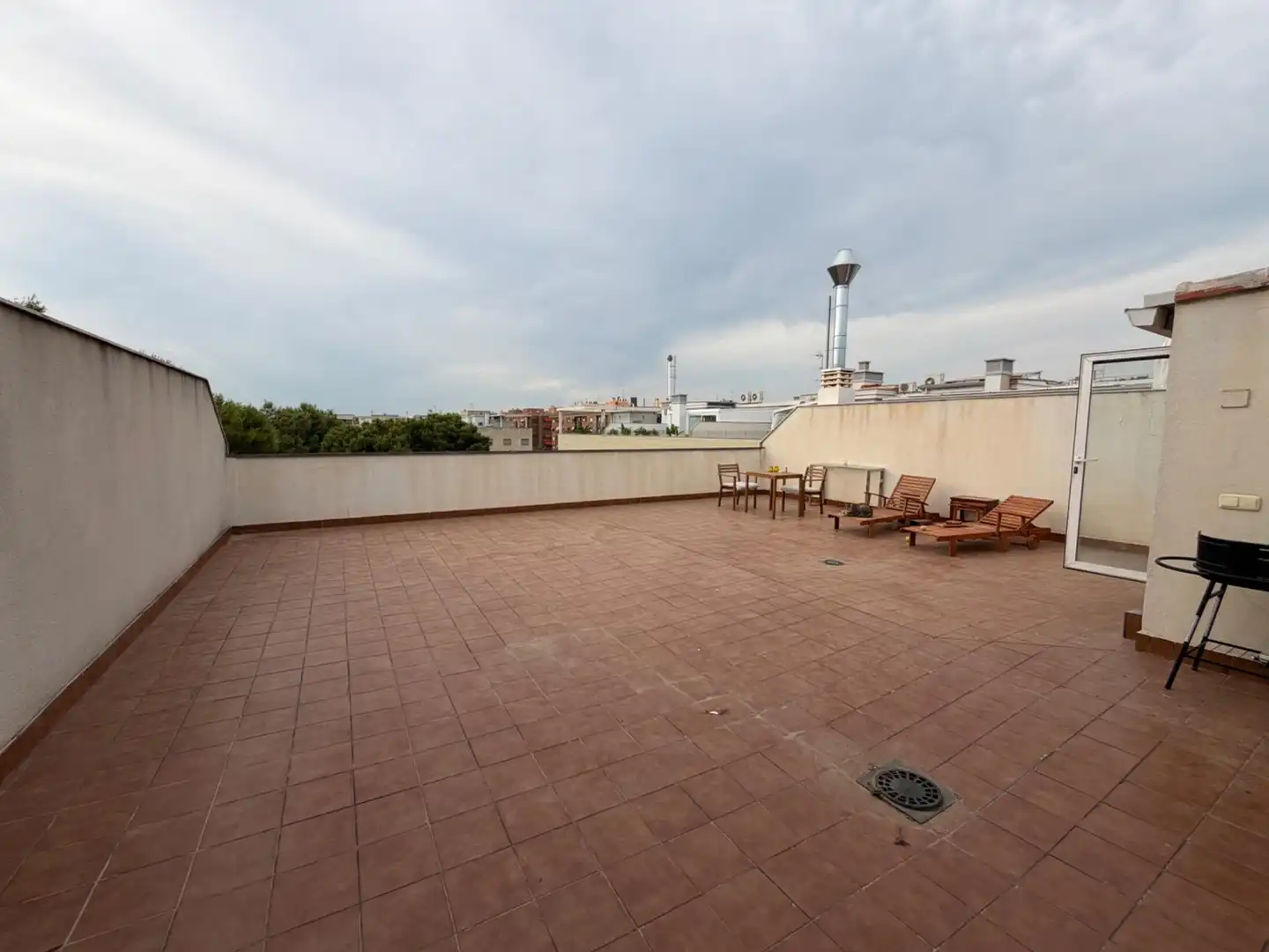 Terraza de Ático en venta en Torrent con Aire acondicionado, Calefacción y Jardín privado