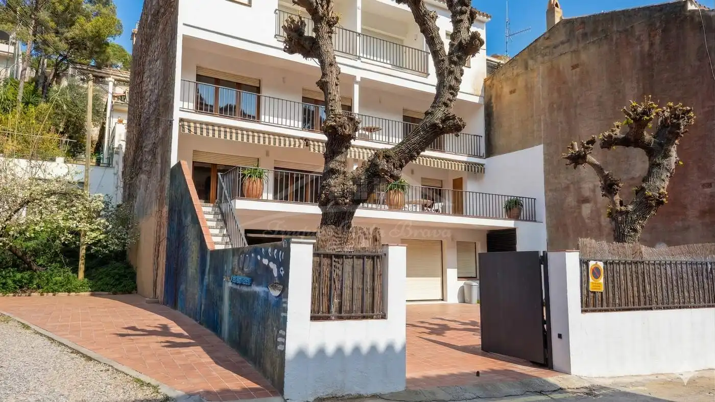 Vista exterior de Casa o xalet en venda en Palafrugell amb Aire condicionat, Calefacció i Terrassa