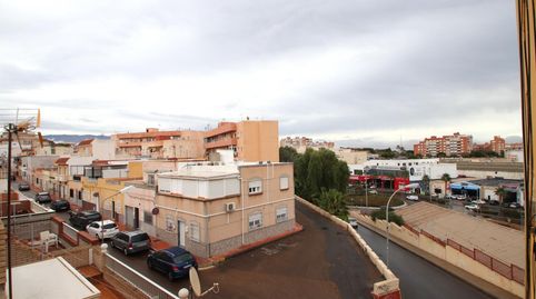 Foto 2 de Pis en venda a Calle Sierra de Laujar, 1, Piedras Redondas - Torrecárdenas, Almería Capital