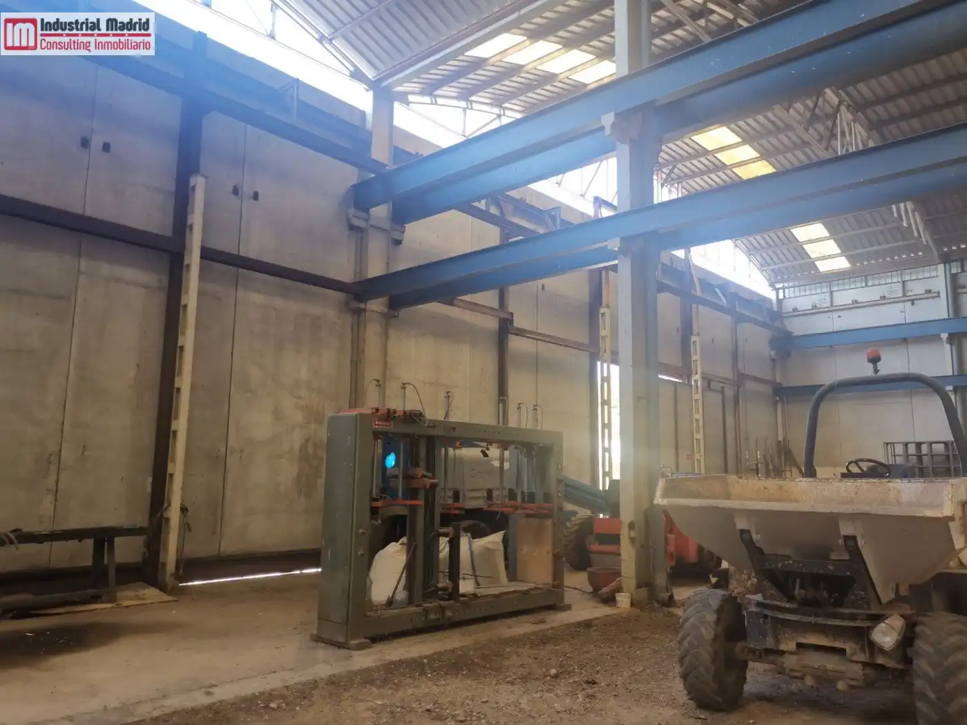 Nave industrial en venta en Seseña