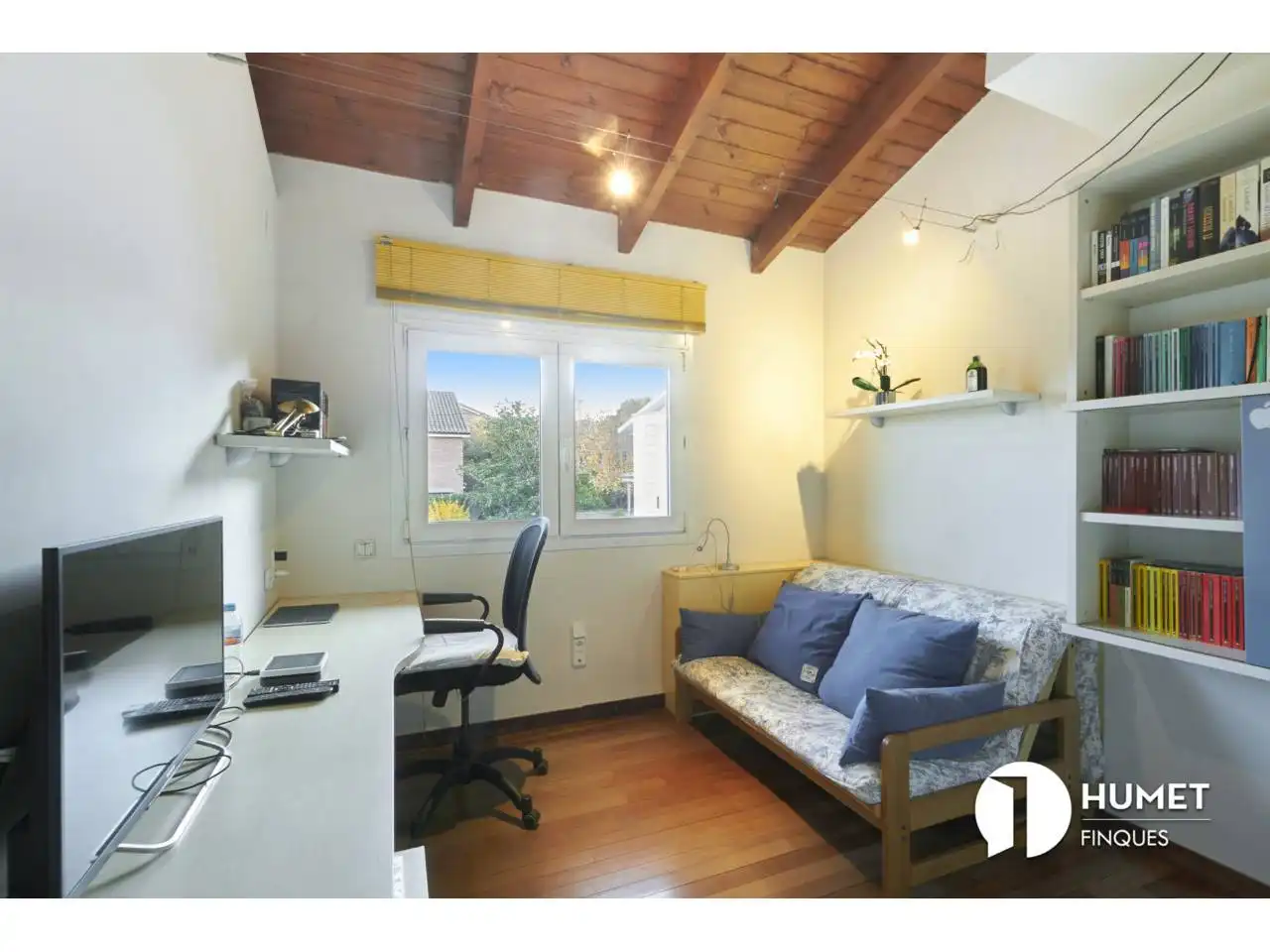 Bedroom of Houses for sale in Sant Cugat del Vallès  with Air Conditioner, Heating and Private garden