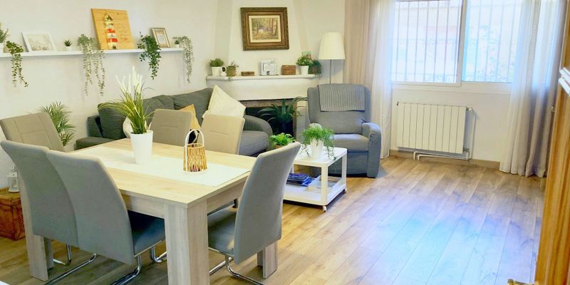 Sala d'estar de Casa o xalet en venda en Archena amb Aire condicionat, Jardí privat i Terrassa