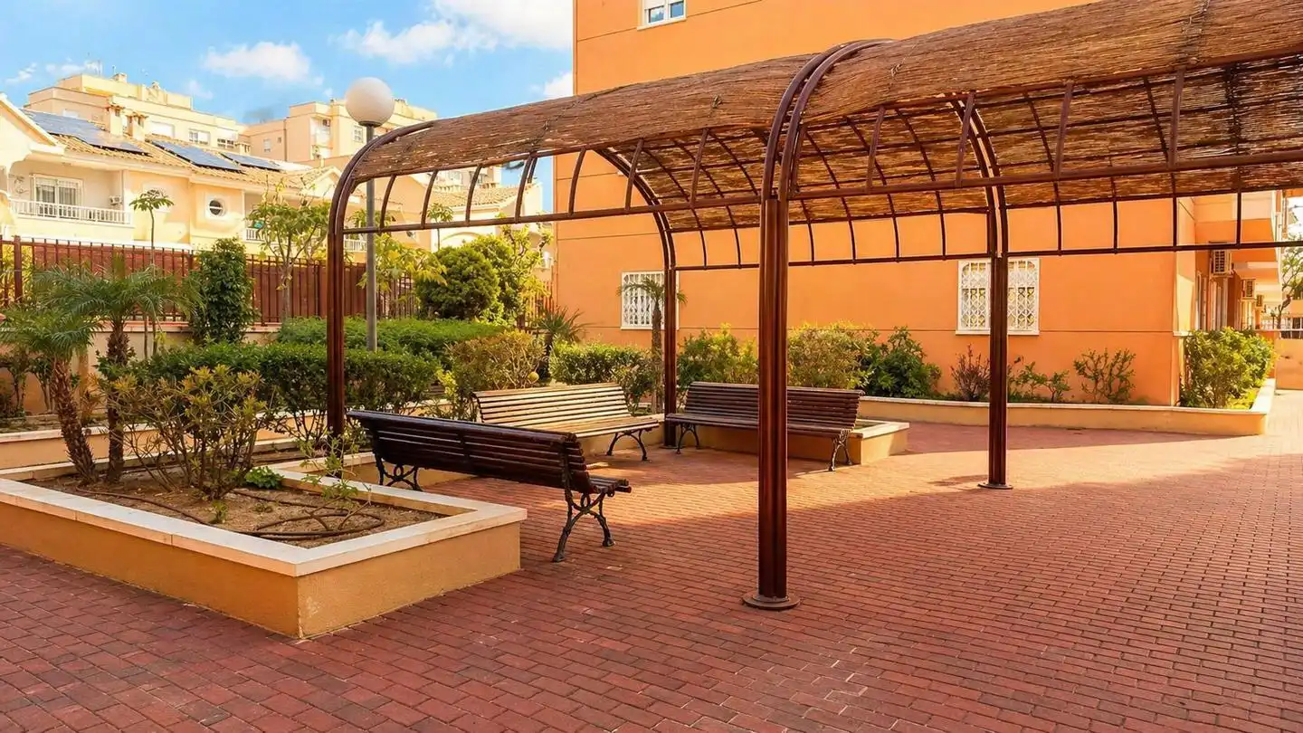 Terrasse von Wohnung zum Verkauf in Elche / Elx mit Klimaanlage, Balkon und Gemeinschaftspool