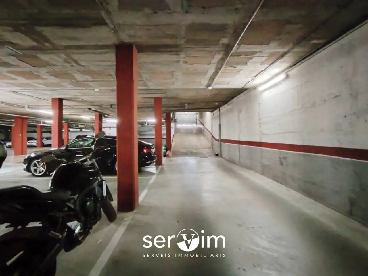 Parking of Flat for sale in Girona  with Heating
