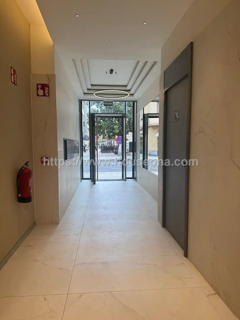 Piso en venta en Bilbao  con Calefacción, Terraza y Trastero