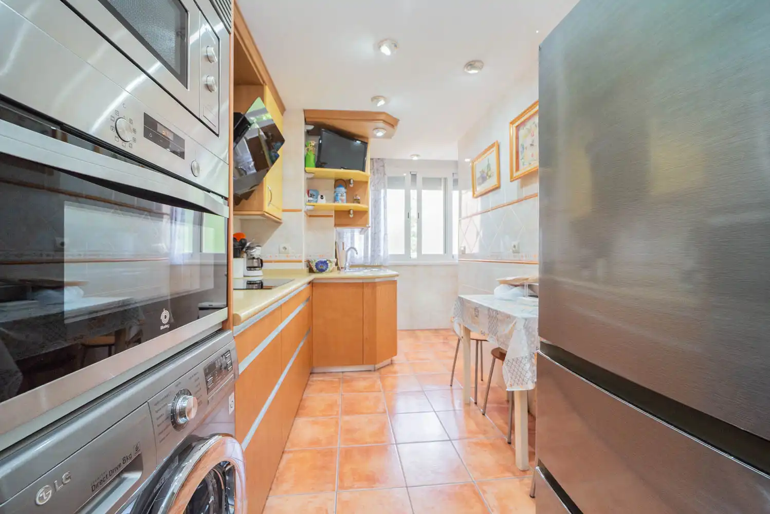 Kitchen of Flat for sale in Leganés  with Air Conditioner, Storage room and Community pool