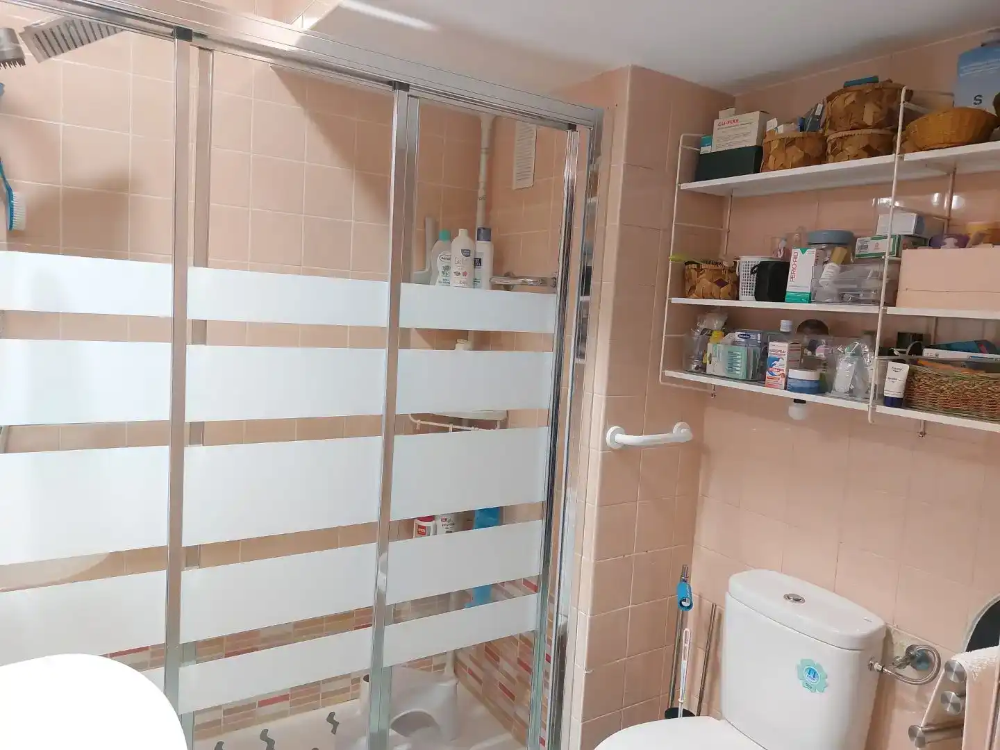 Bathroom of Flat for sale in Barajas