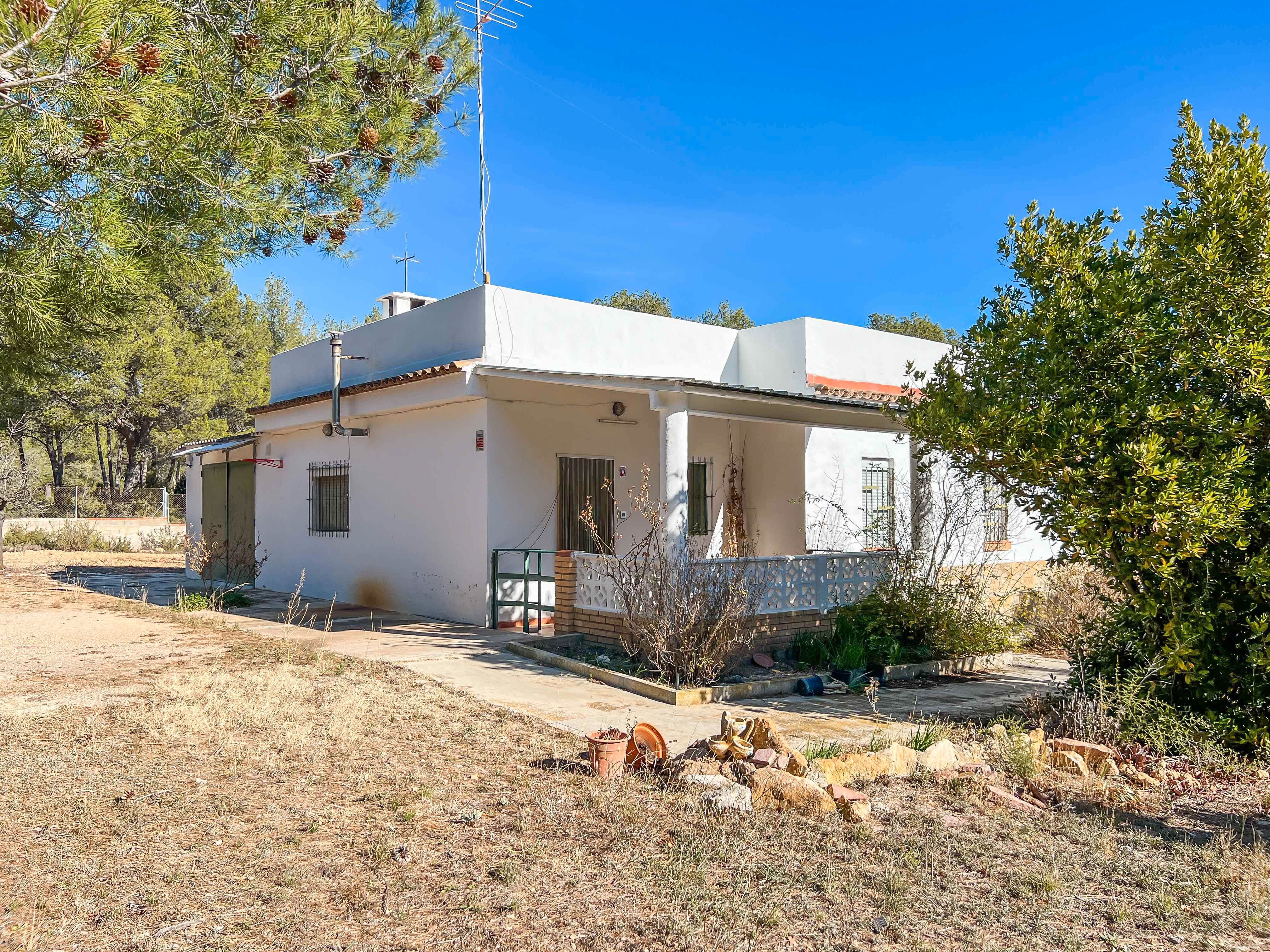 Residential for sale in Carretera Andilla, Andilla