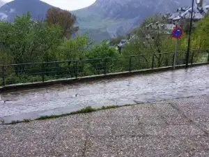 Vista exterior de Local en venda en La Vall de Boí