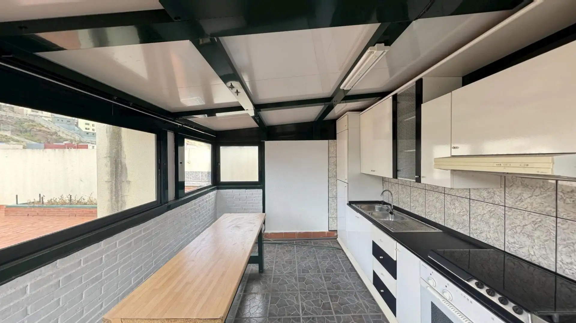 Cocina de Piso en venta en Gáldar con Terraza, Trastero y Balcón