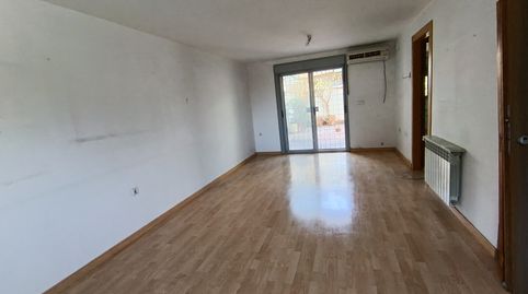 Foto 2 de Casa adosada en venda a Av Al-hamdan, Urbanizaciones, Alhendín