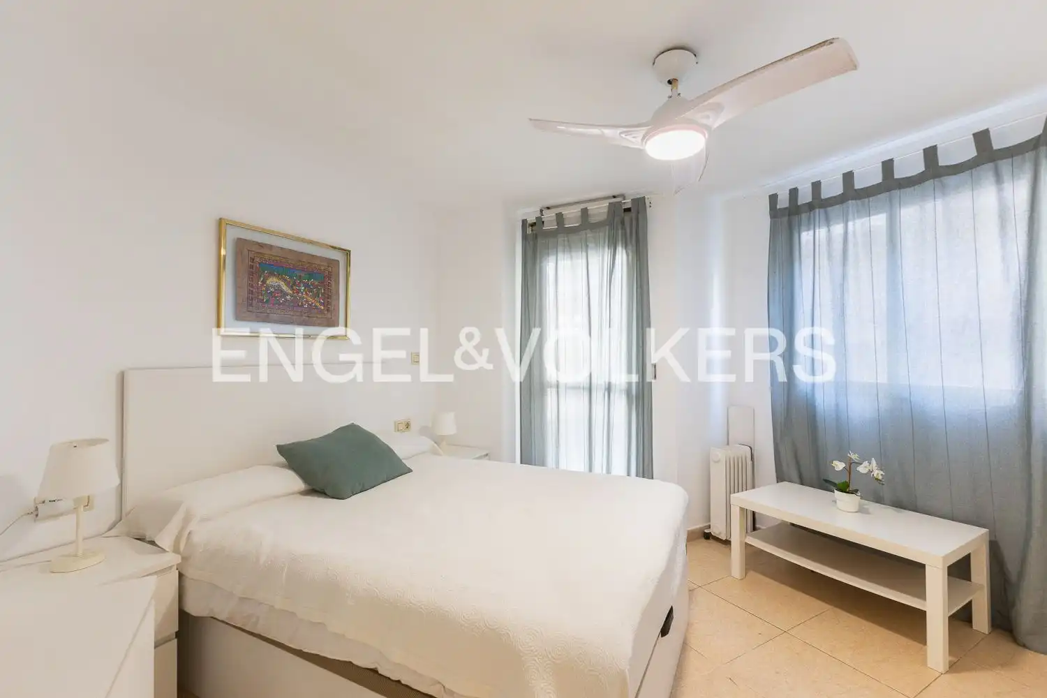 Bedroom of Flat for sale in Sueca  with Air Conditioner, Heating and Terrace