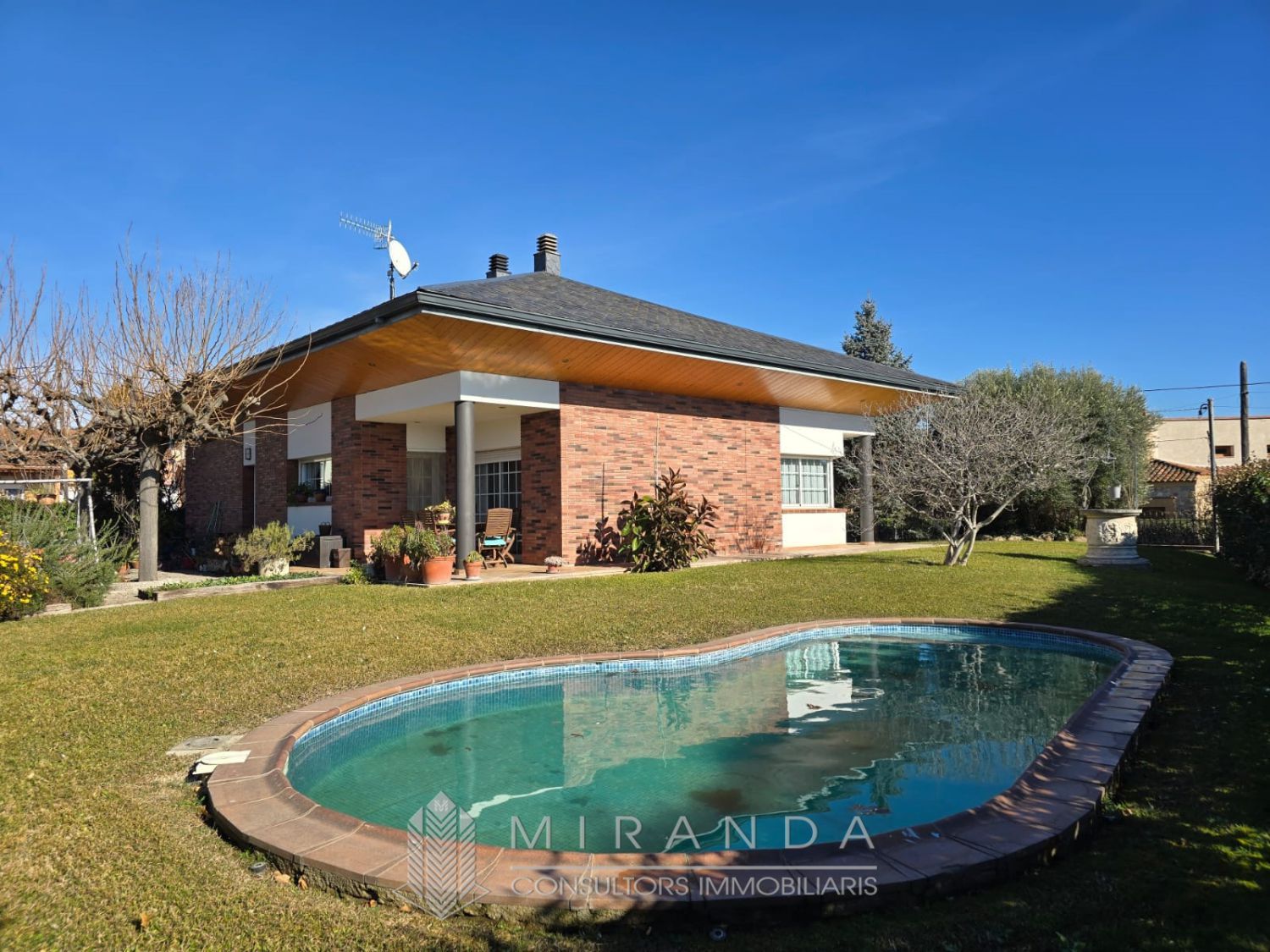 Jardín de Casa o chalet en venta en Breda con Aire acondicionado, Calefacción y Parquet