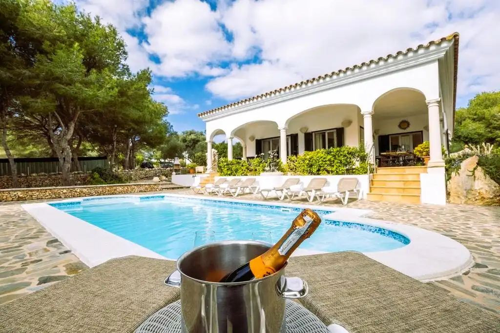 Piscina de Casa o xalet en venda en Sant Lluís amb Aire condicionat, Calefacció i Jardí privat