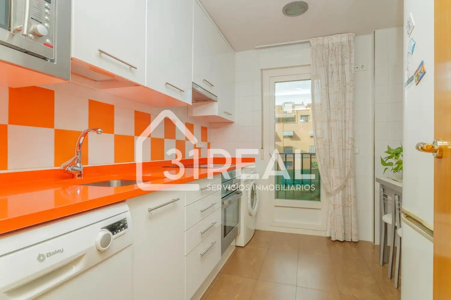 Küche von Wohnung zum Verkauf in Madrid mit Klimaanlage, Heizung und Terrasse