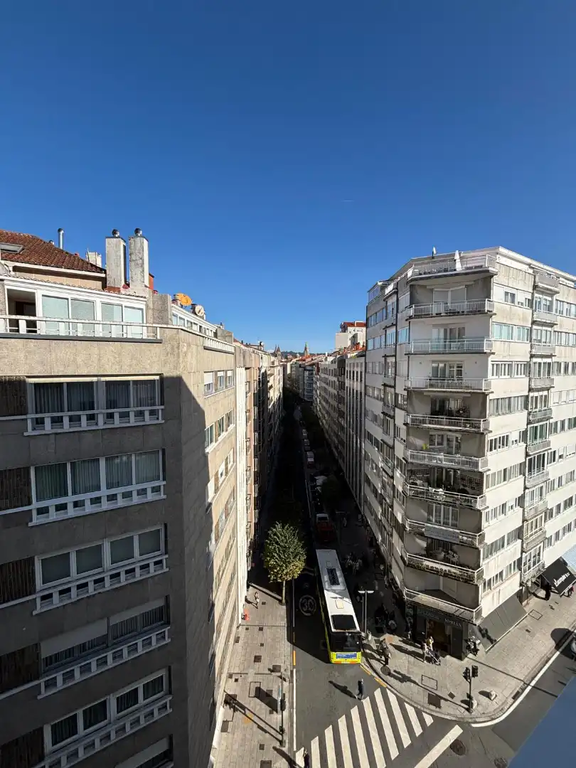 Flat with lift to rent in Rúa da República Arxentina 21