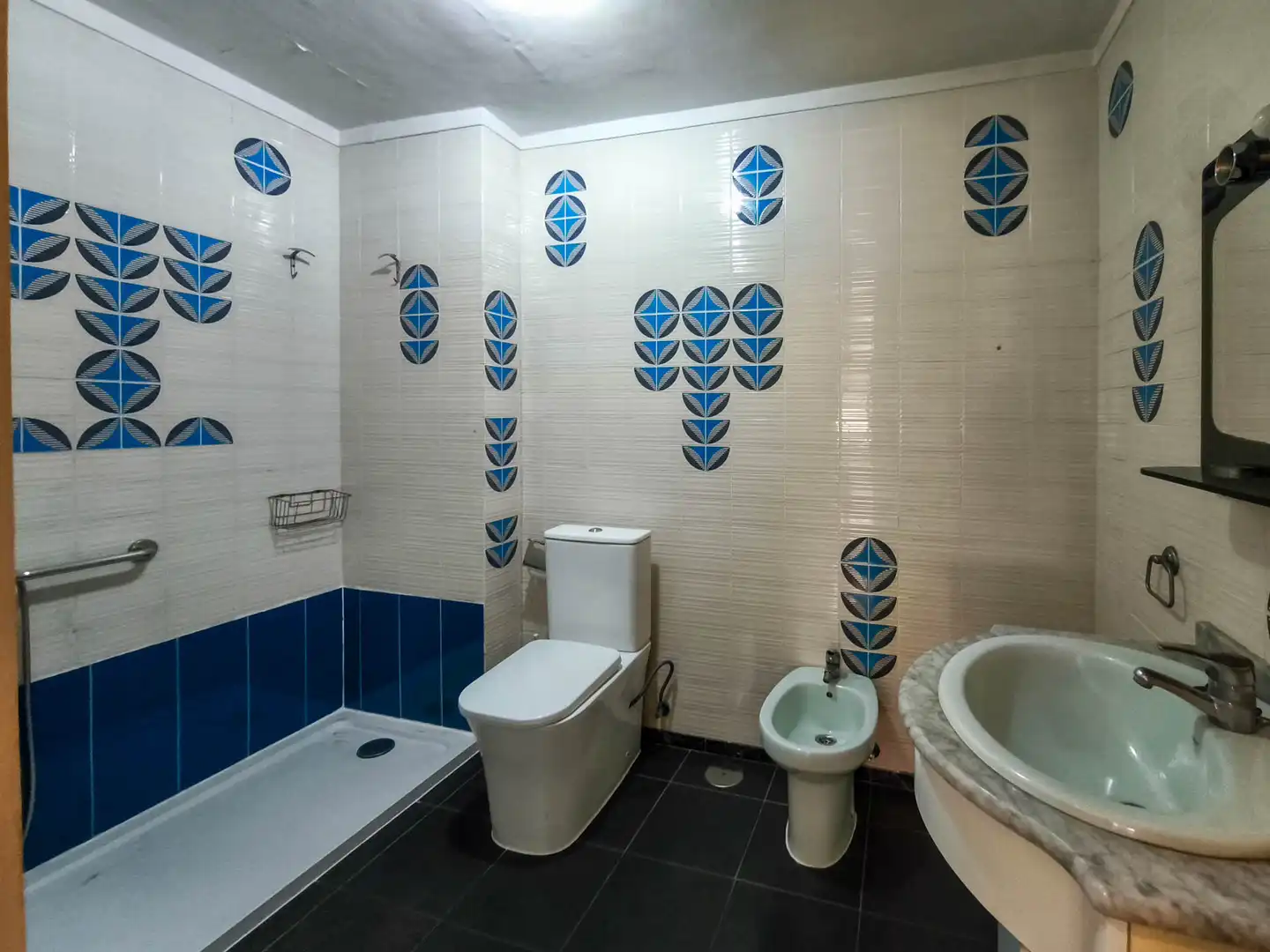 Baño de Piso en venta en Santa Cruz de Tenerife con Balcón y Alarma