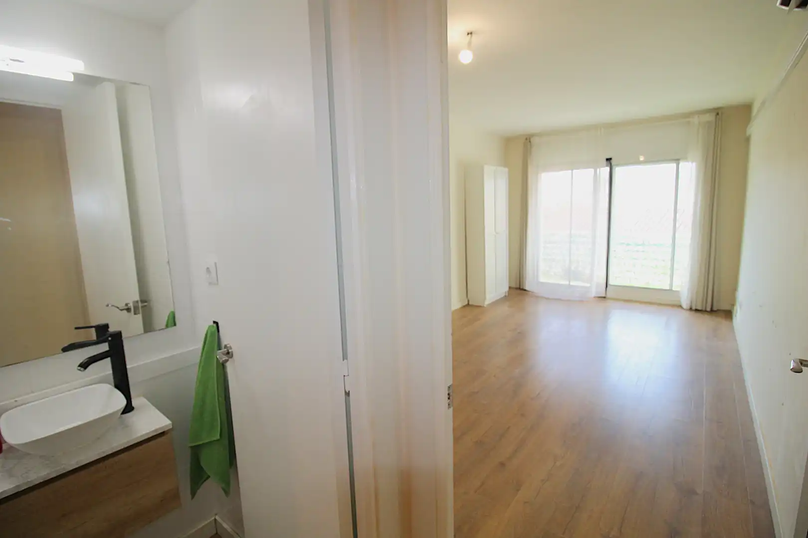 Habitación de Piso en venta en Martorelles con Aire acondicionado, Parquet y Horno