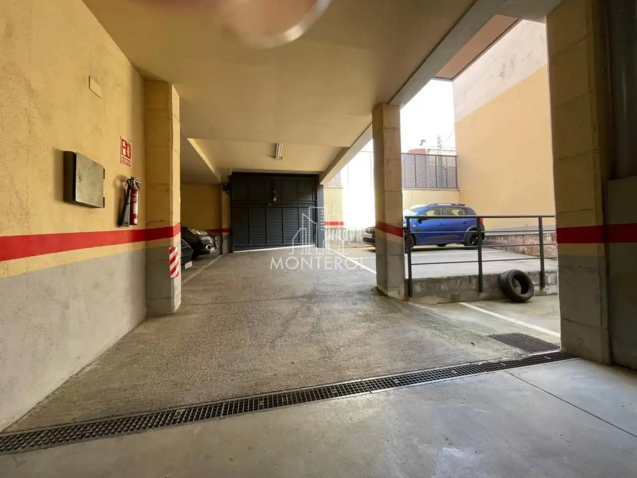 Parking de Dúplex en venta en Rubí con Aire acondicionado, Calefacción y Terraza