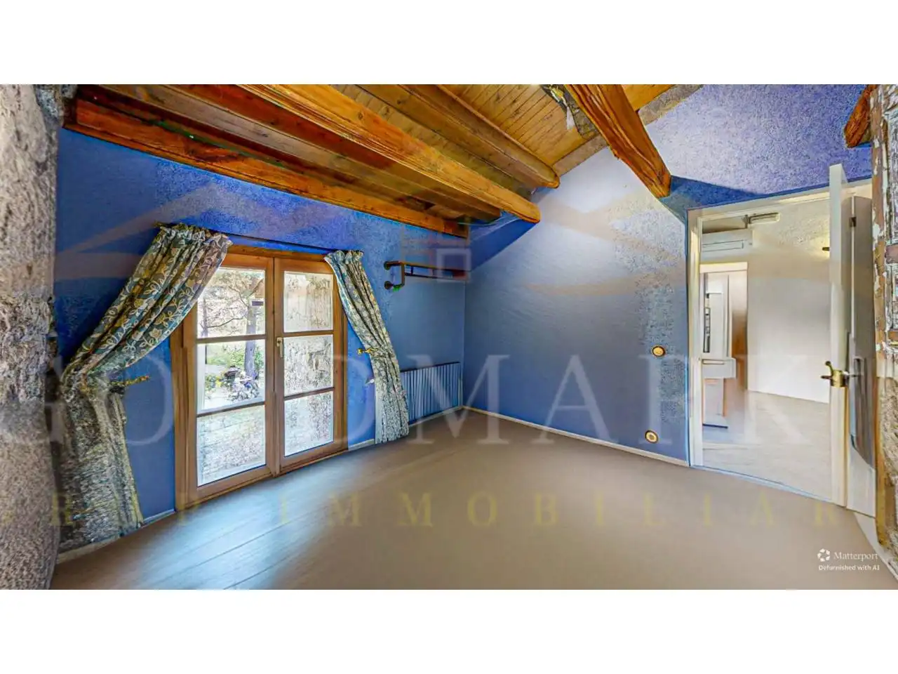 Habitación de Finca rústica en venta en Sant Jaume de Frontanyà con Calefacción y Jardín privado
