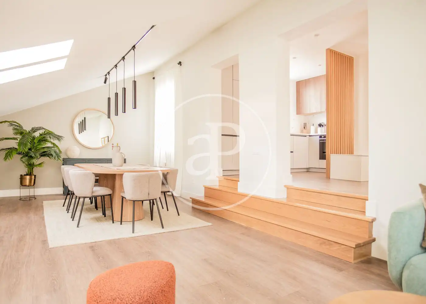 Comedor de Piso de alquiler en Madrid con Aire acondicionado, Calefacción y Amueblado