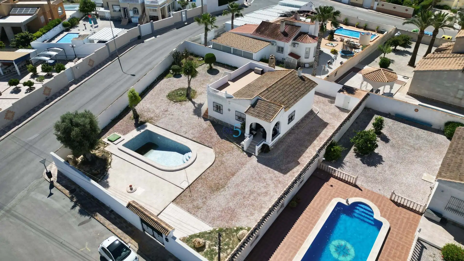 Exterior view of Houses for sale in Torrevieja  with Terrace, Swimming Pool and Furnished