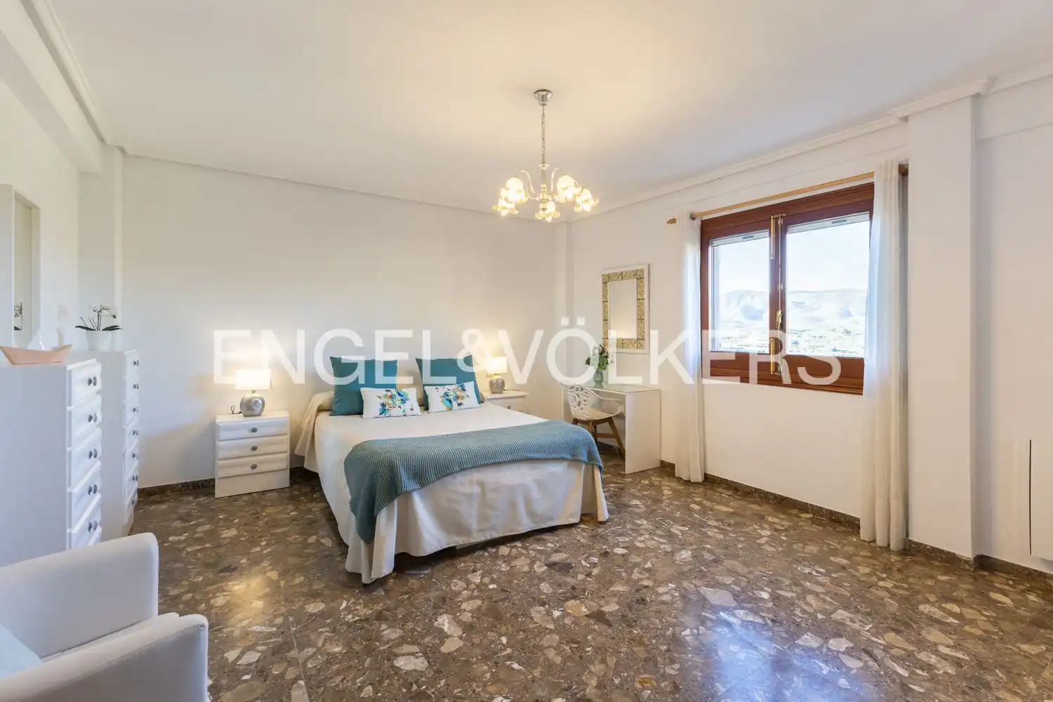 Habitación de Casa o chalet en venta en Pedralba con Calefacción, Jardín privado y Terraza