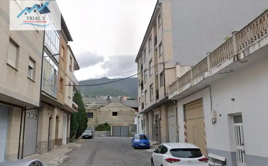Local commercial à vendre à FERROL