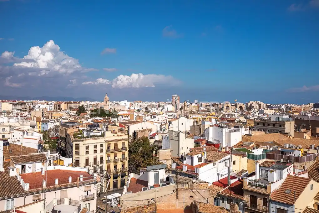 Exterior view of Flat for rent in Valencia  with Air Conditioner, Heating and Terrace
