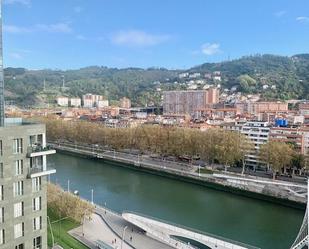 Vista exterior de Pis de lloguer en Bilbao  amb Aire condicionat, Calefacció i Traster