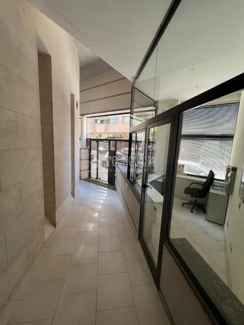 Garage for sale in Madrid