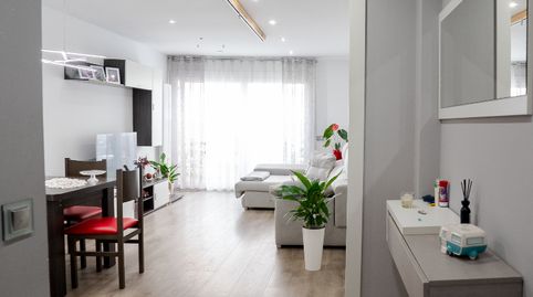 Foto 2 de Piso en venta en Carrer de la Mare Molas, 24, Ponent, Reus