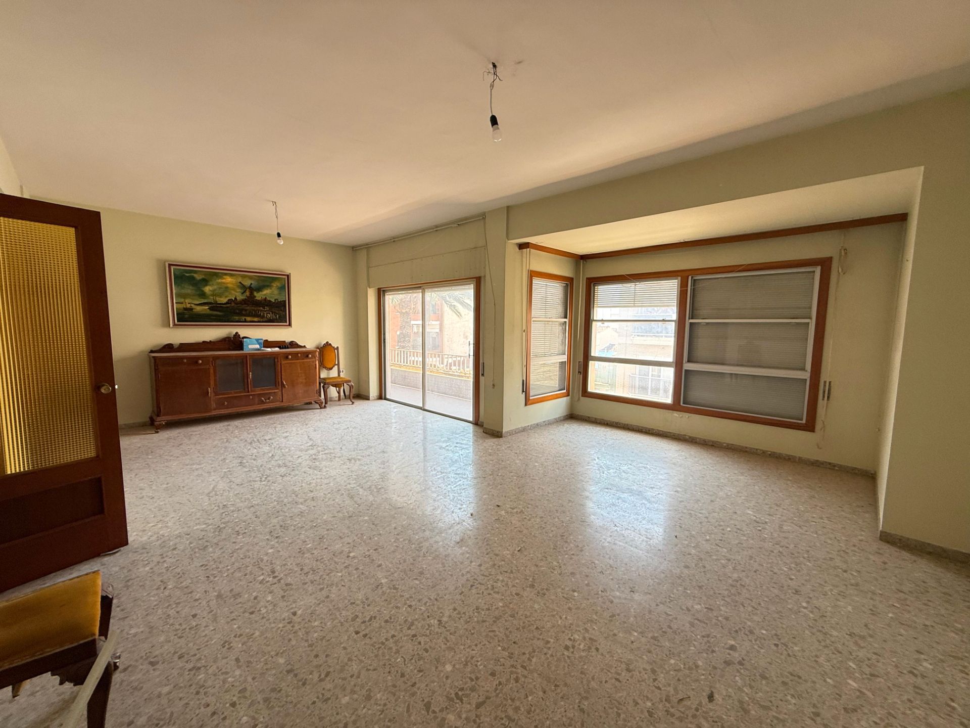 Sala d'estar de Pis en venda en Picassent amb Terrassa i Balcó