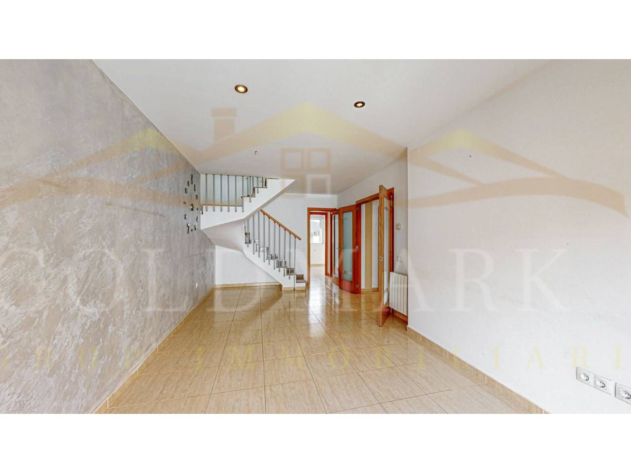 Maisonette zum Verkauf in Vilanova del Camí mit Heizung, Terrasse und Balkon