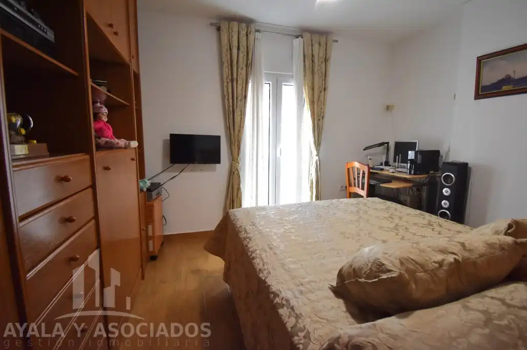 Habitación de Piso en venta en Cartagena con Aire acondicionado y Calefacción