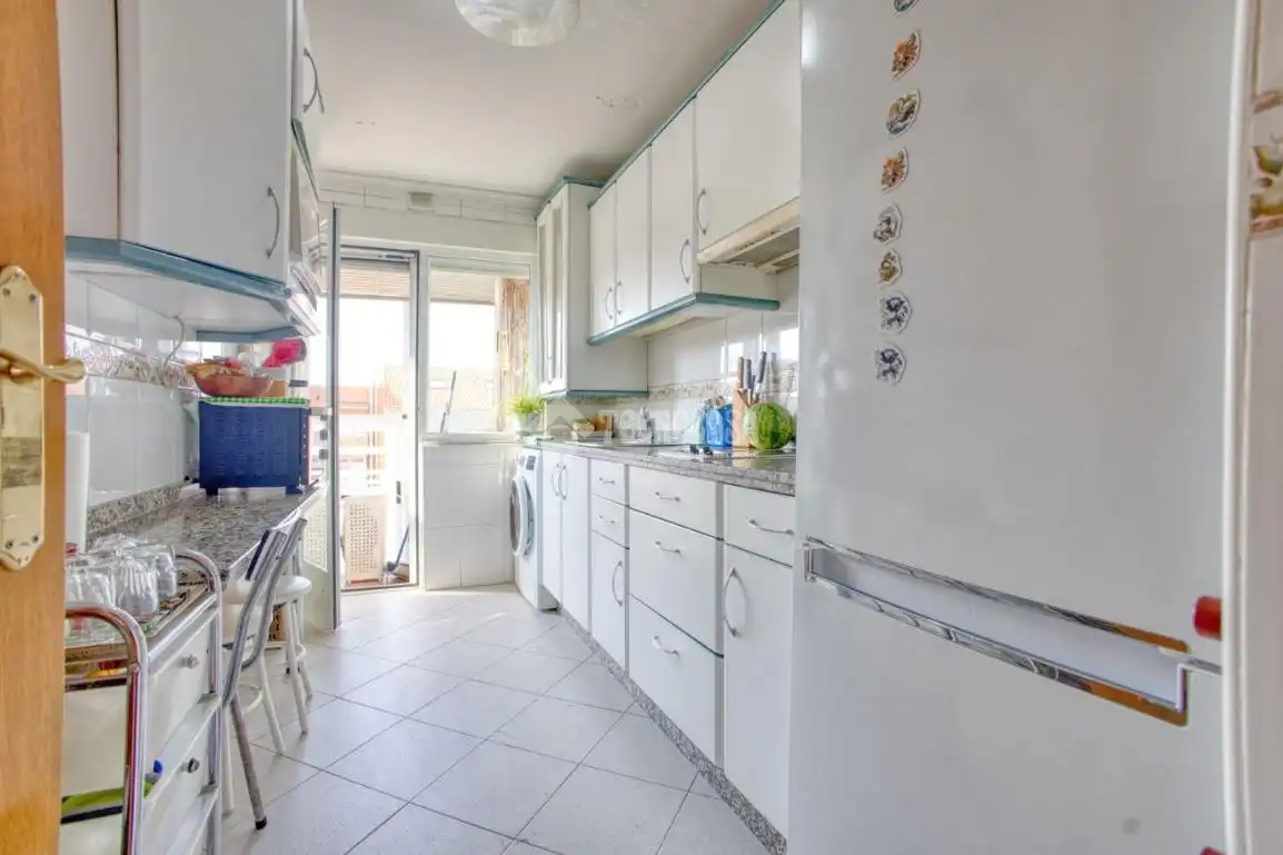 Kitchen of Flat for sale in Salamanca  with Heating and Balcony