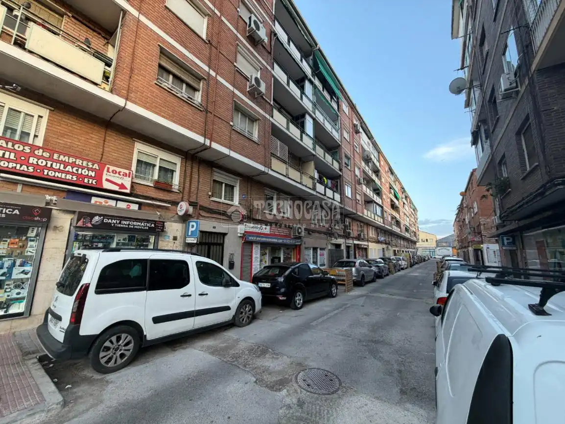 Exterior view of Flat for sale in Torrejón de Ardoz  with Furnished