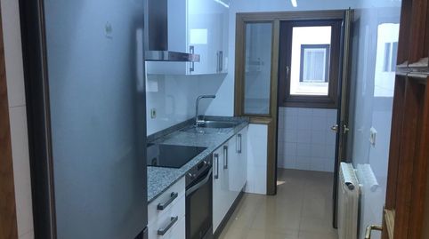 Foto 3 de Piso de alquiler en As Travesas - Balaídos, Vigo