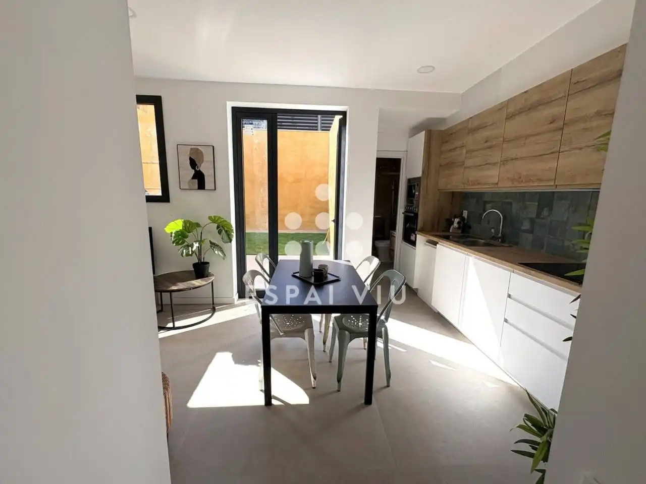 Küche von Haus oder Chalet zum Verkauf in Sabadell mit Heizung und Privatgarten