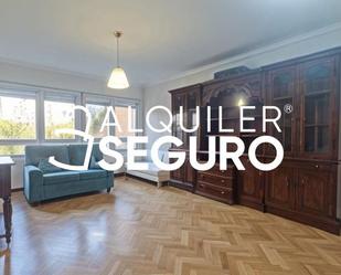 Bedroom of Flat to rent in  Madrid Capital