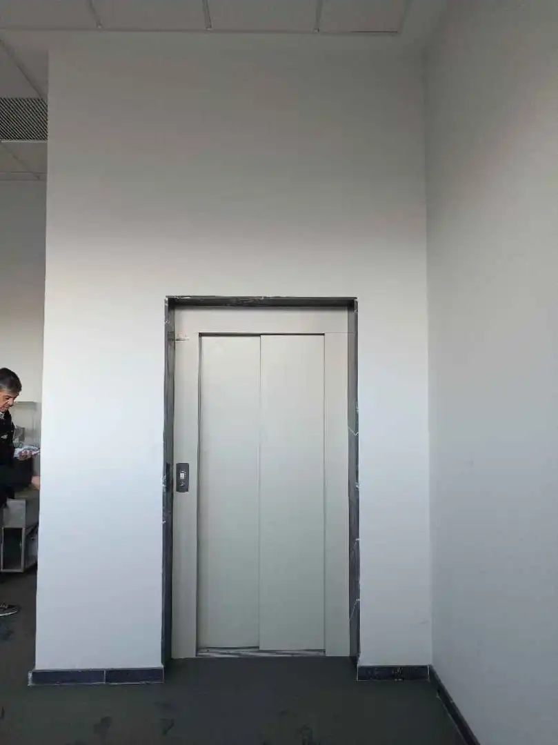 Nave industrial en venta en Córdoba con Alarma