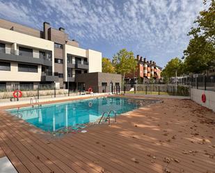 Swimming pool of Flat to rent in Las Rozas de Madrid  with Air Conditioner, Terrace and Swimming Pool