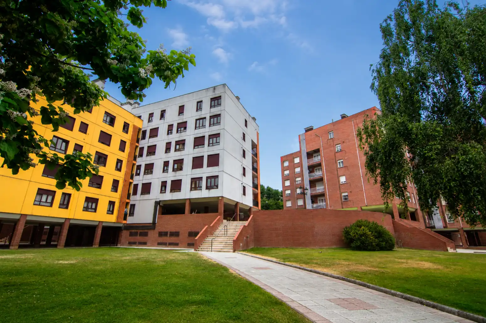 Exterior view of Flat for sale in Oviedo   with Heating, Parquet flooring and Terrace