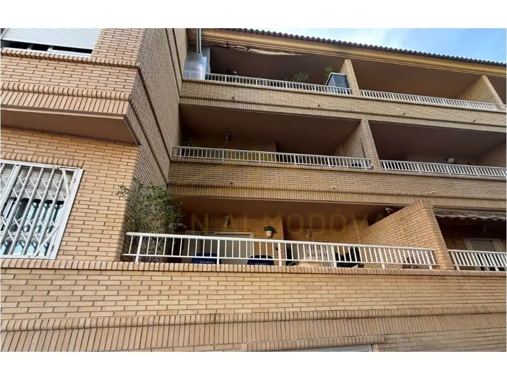 Appartamento in vendita a Calle Dr. Mazon 2, imagen 3