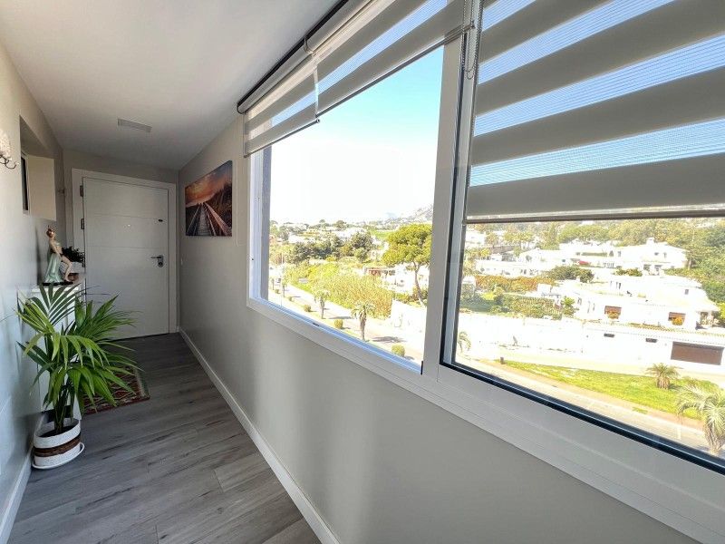 Dormitori de Pis en venda en Benalmádena amb Aire condicionat, Terrassa i Piscina