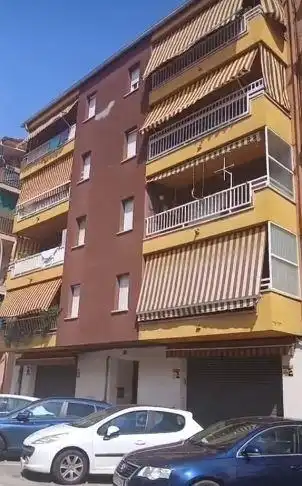Pis en venda a Calle Calle Girona 48