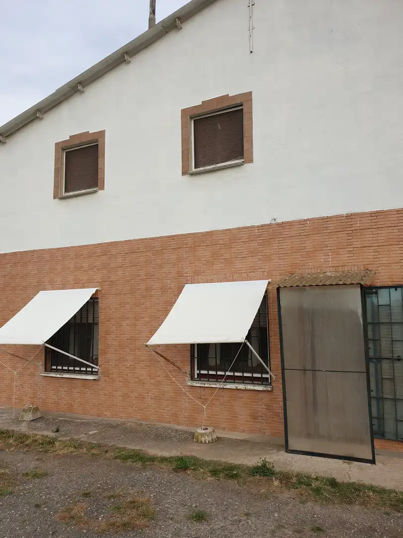 Exterior view of Houses for sale in  Logroño  with Private garden and Furnished