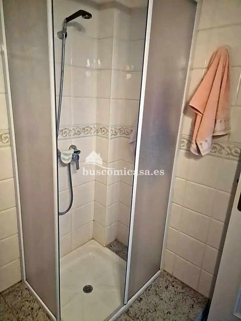 Baño de Piso en venta en Los Villares con Calefacción, Amueblado y Balcón