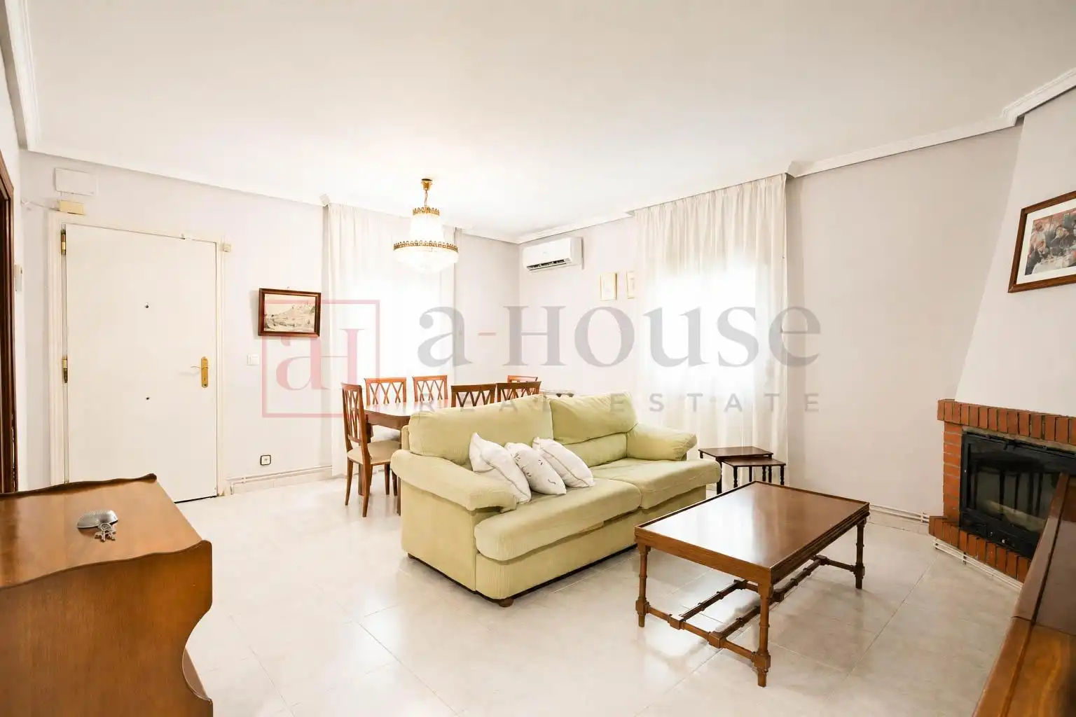 Exterior view of Houses for sale in Móstoles  with Air Conditioner, Heating and Private garden