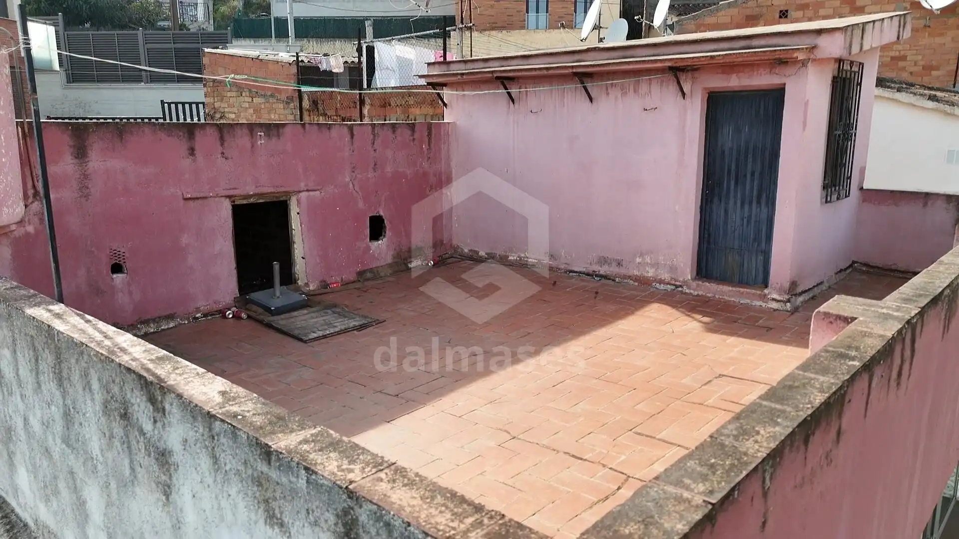 Terrace of Houses for sale in Sant Vicenç Dels Horts  with Air Conditioner, Terrace and Storage room